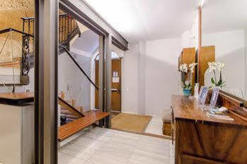 Borne Decimononico 4* Barcelone