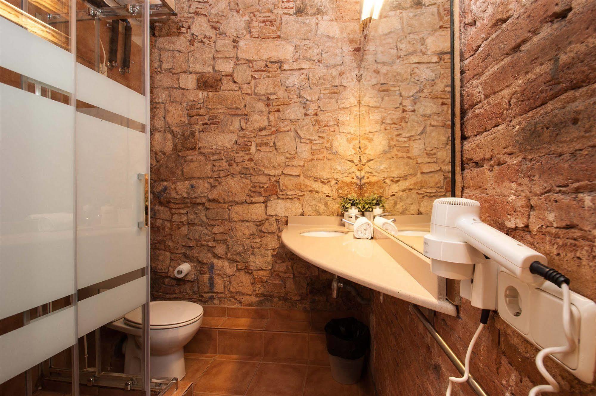 Borne Decimononico Barcelona